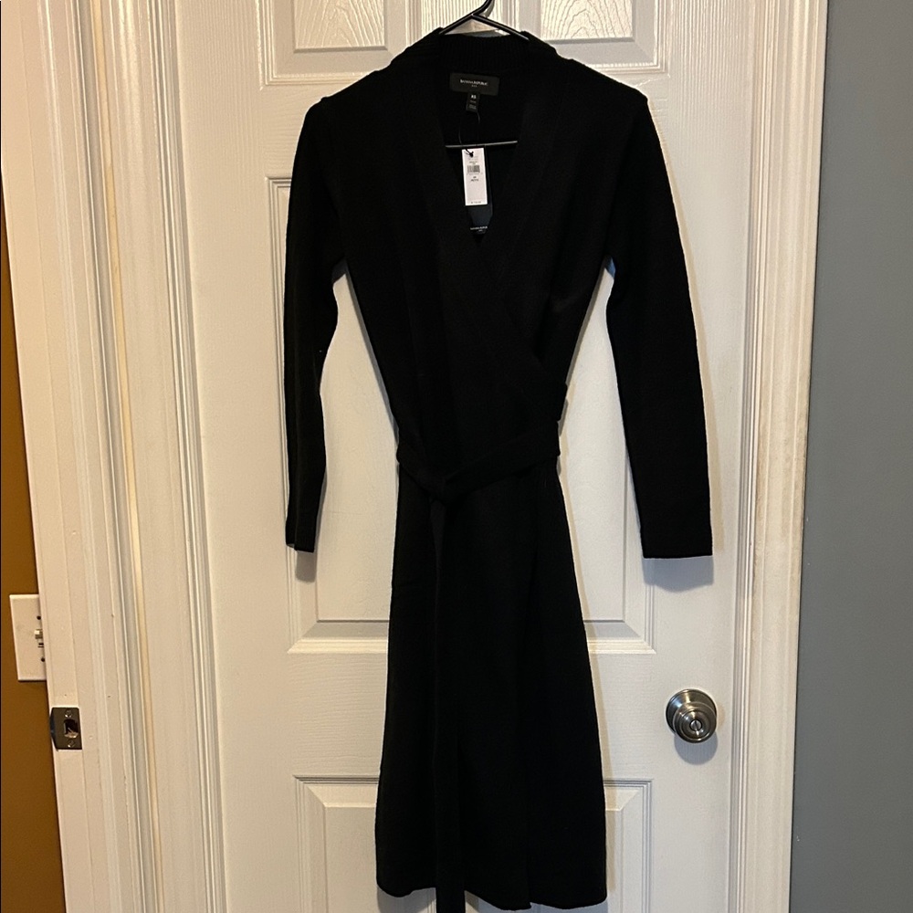 NWT Banana Republic Elegant Black Long Sleeve Wrap Sweater Dress, Size XS Petite